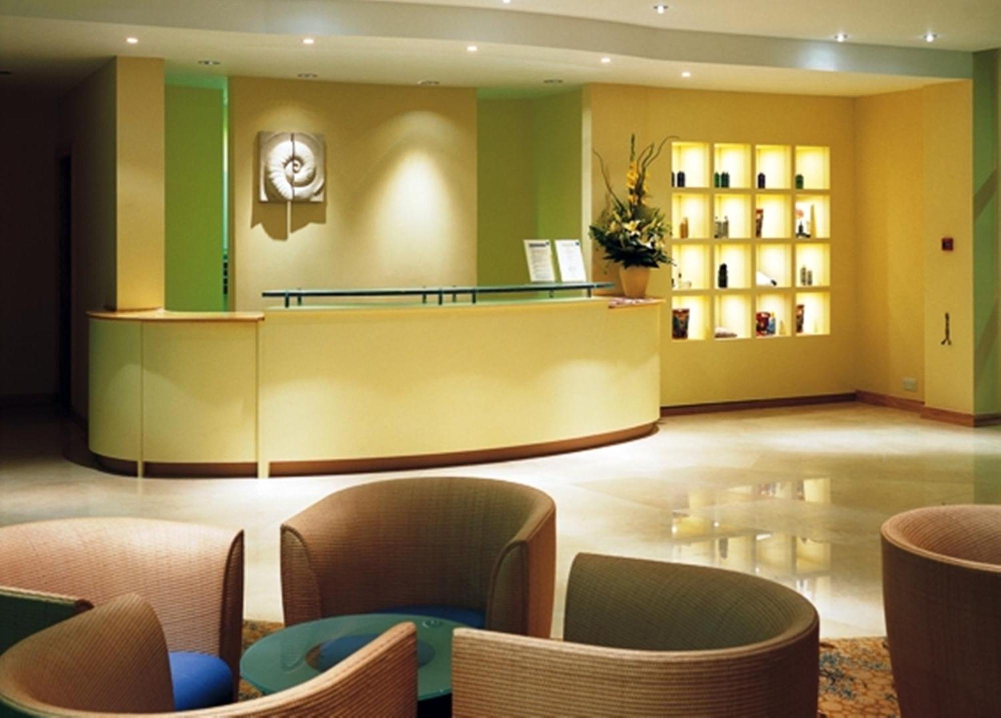Regency Park Hotel, Health Club & Spa Thatcham Inreriör bild